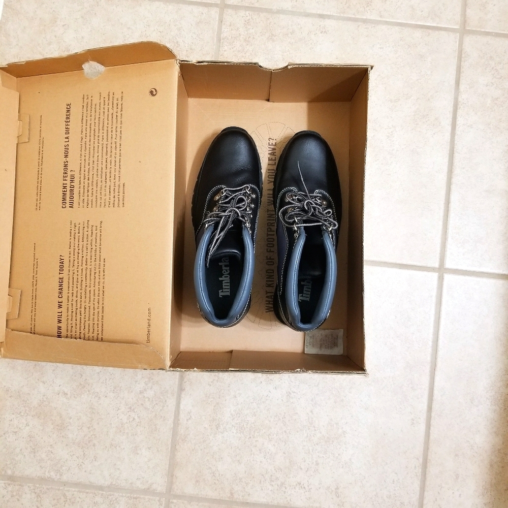 Timberland Shoes - Picture 12 of 16